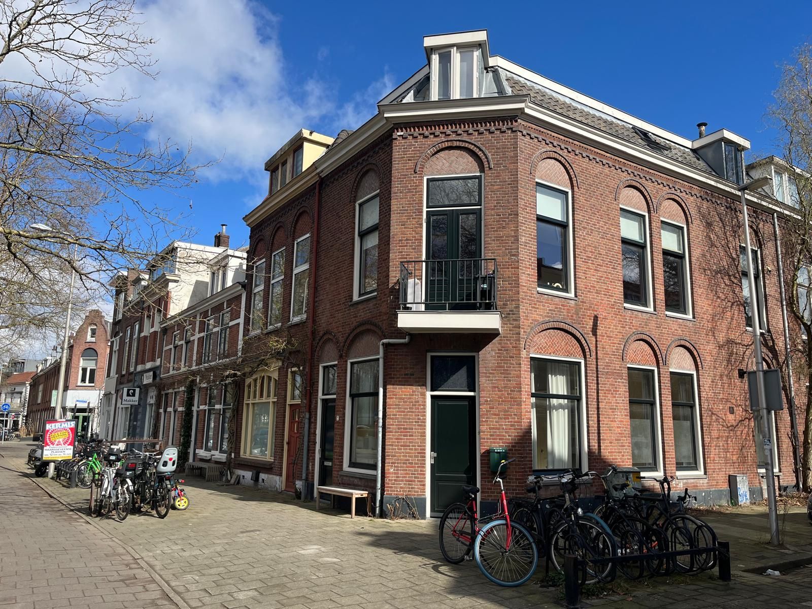 Woning hoek in utrecht oost